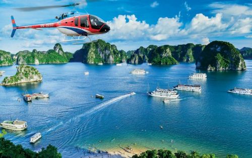 Discover-Halong-Bay-by-helicopter-3